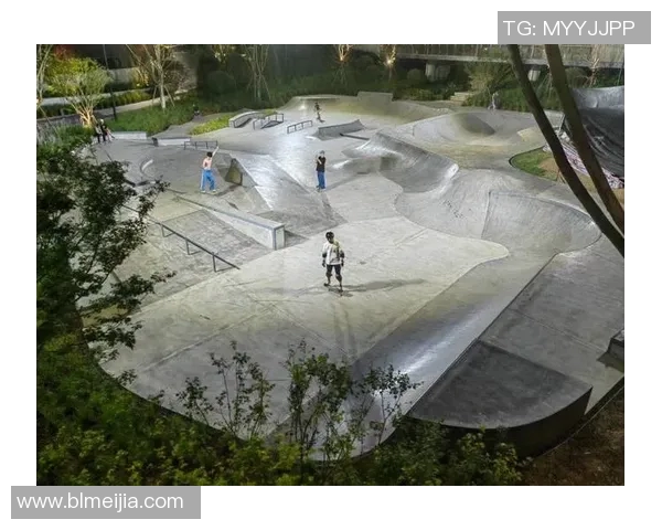 成都滑板队与北京滑板队的精彩对决赛后分析与力量对比